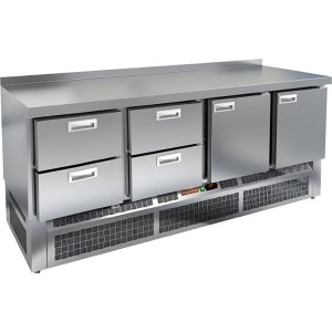 Стол холодильный среднетемпературный HiCold GNE 2211/TN